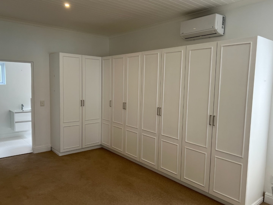  Bedroom Property for Sale in Keurboomstrand Western Cape